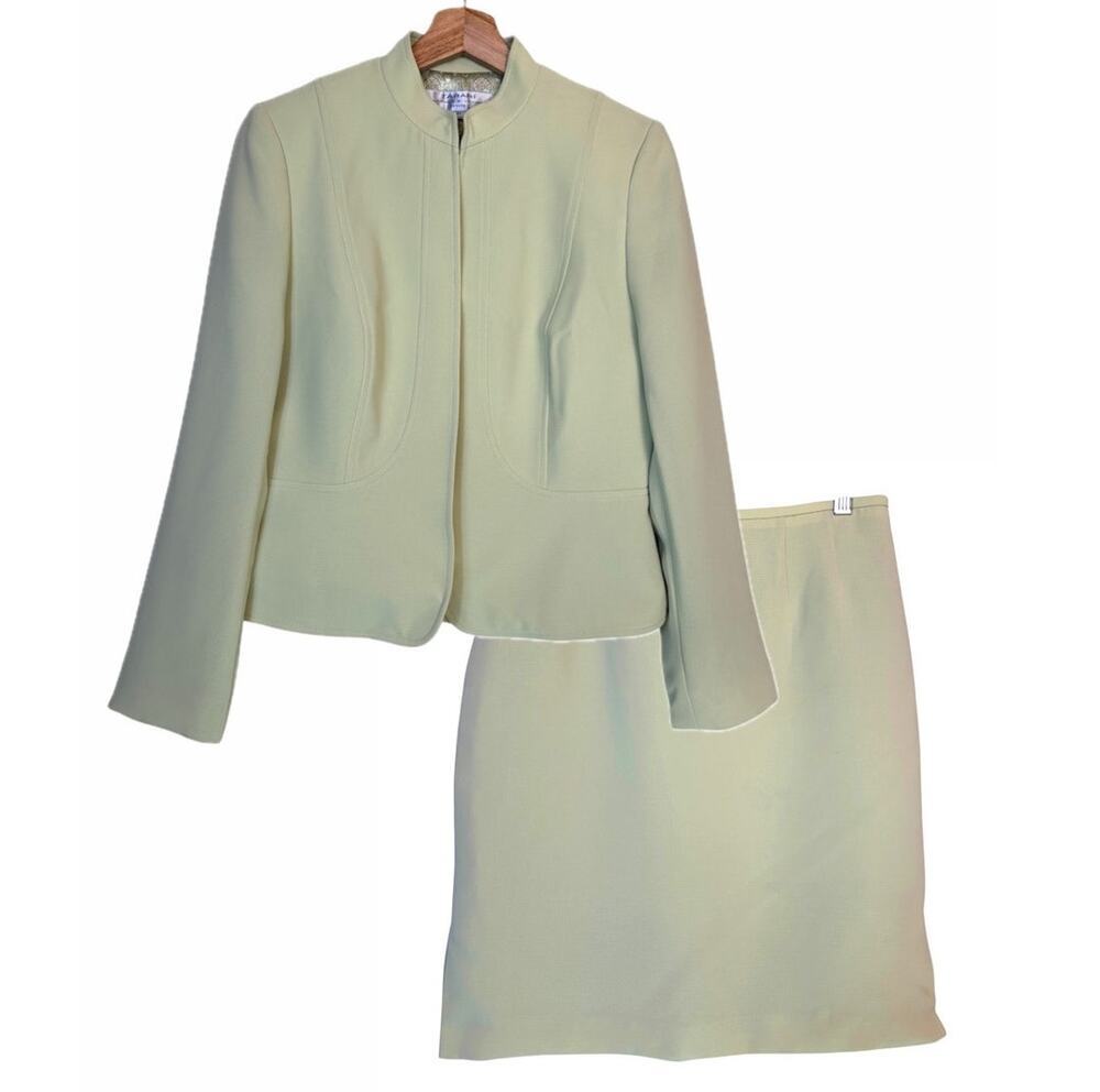 Tahari 3 pcs Tailored Skirt Suit Size 8 Petite Pale Green Career Business Tank